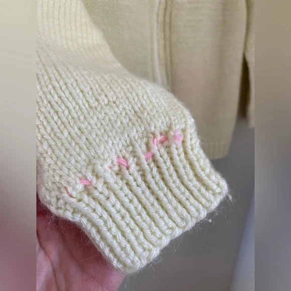 Vintage Hand-Knit Dumbo Zip Cardigan Size 6-7 (approx) - Picture 6 of 12